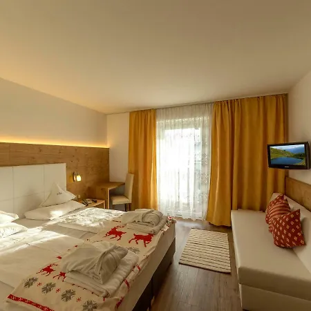 Kristall Hotel Falzes